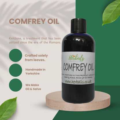 Comfrey Oil Made with Comfrey Leaves